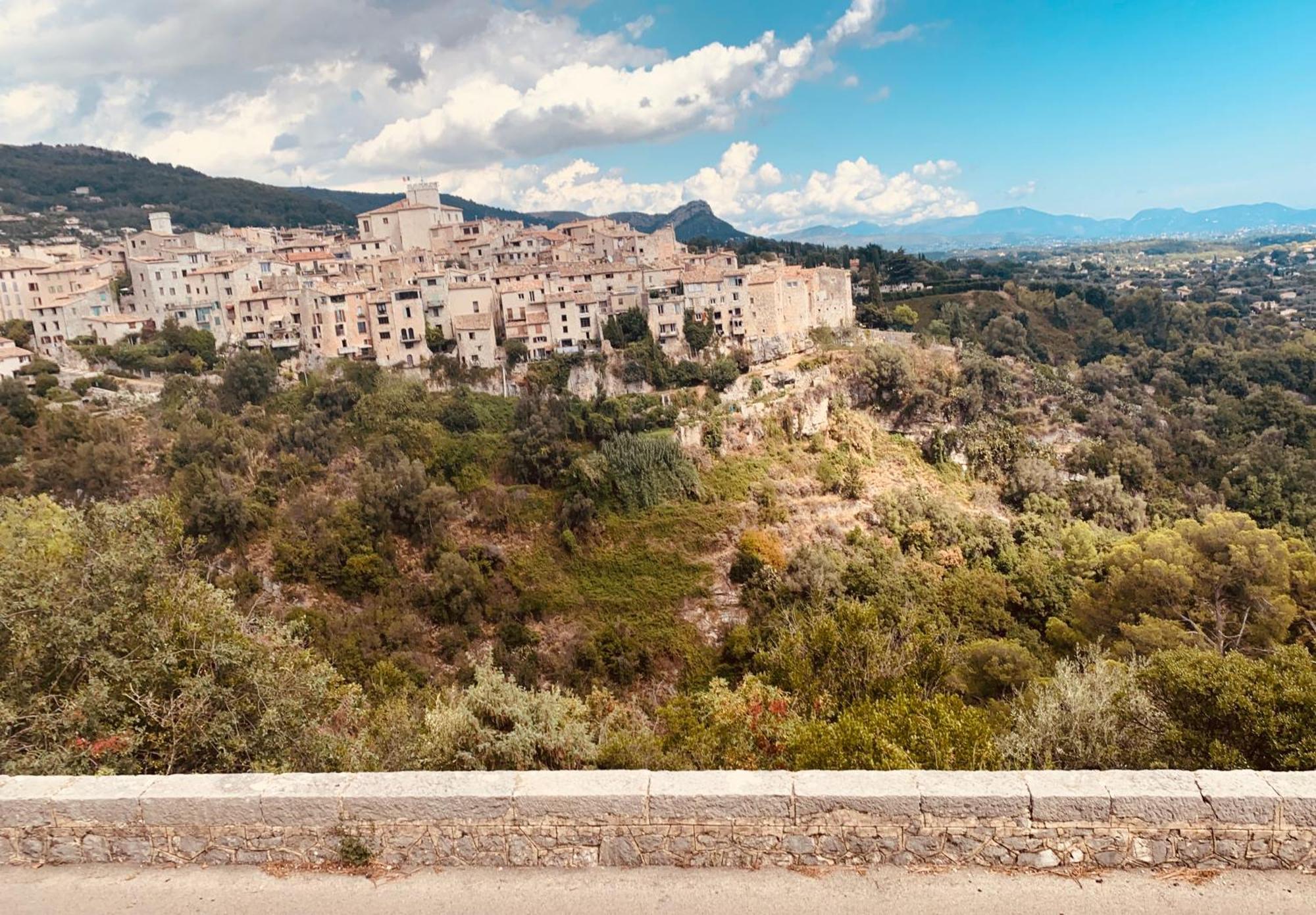 Les 4 Elements Bed & Breakfast Tourrettes-sur-Loup Luaran gambar