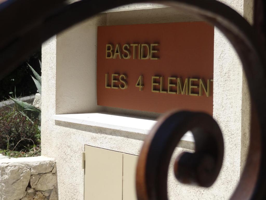 Les 4 Elements Bed & Breakfast Tourrettes-sur-Loup Luaran gambar