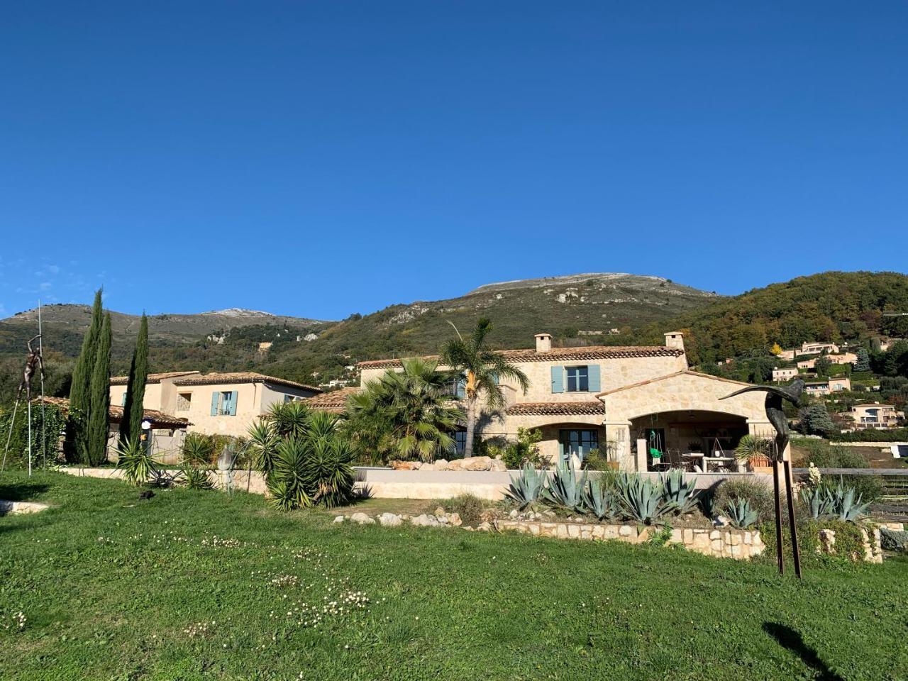 Les 4 Elements Bed & Breakfast Tourrettes-sur-Loup Luaran gambar