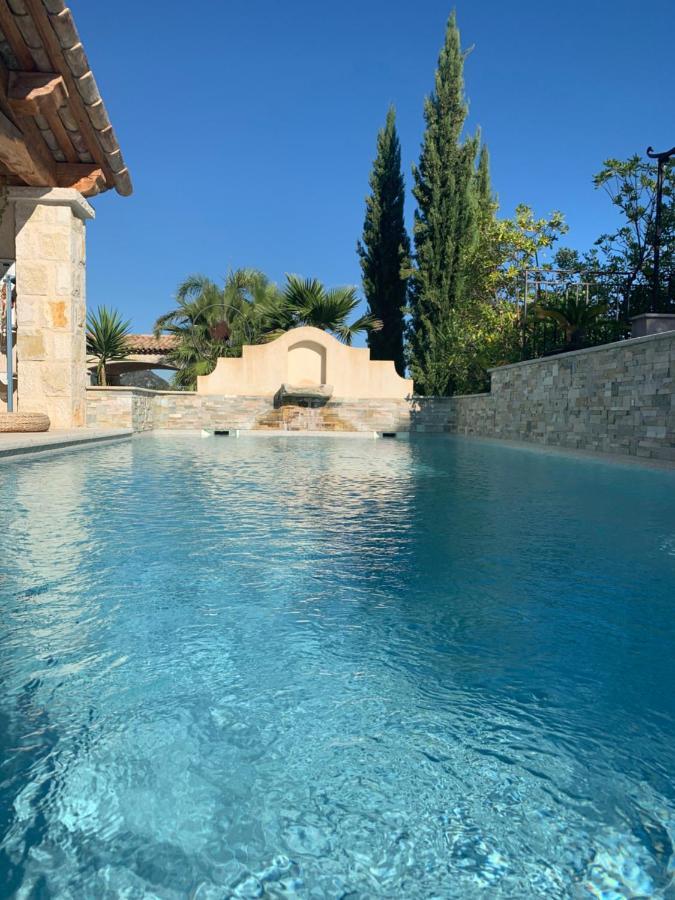 Les 4 Elements Bed & Breakfast Tourrettes-sur-Loup Luaran gambar